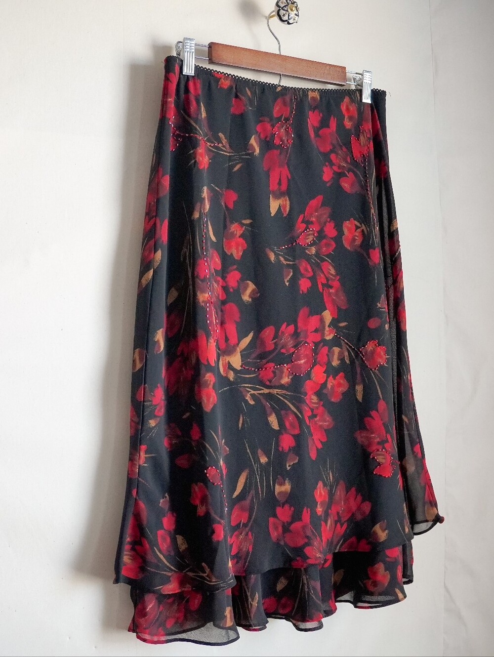 Vintage Y2K M Collection Floral Chiffon Midi Skirt 10P Beaded Ruffle Black Red